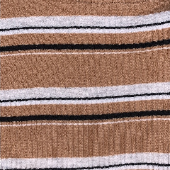 NO BRAND striped mustard colored shirt. - Picture 4 of 4